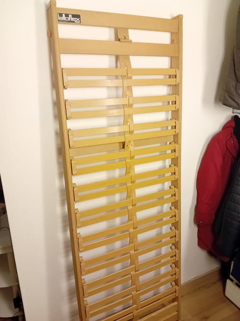 Latoflex 70 op 200 cm. Twee exemplaren. Twee bedbodems, Ophalen, 200 cm