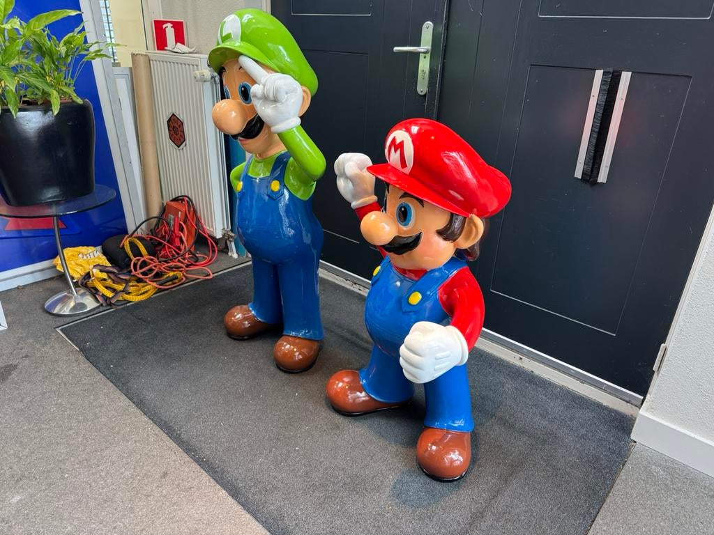 Grande statue de Luigi et Mario XL, Enlèvement, Comme neuf, Panneau publicitaire