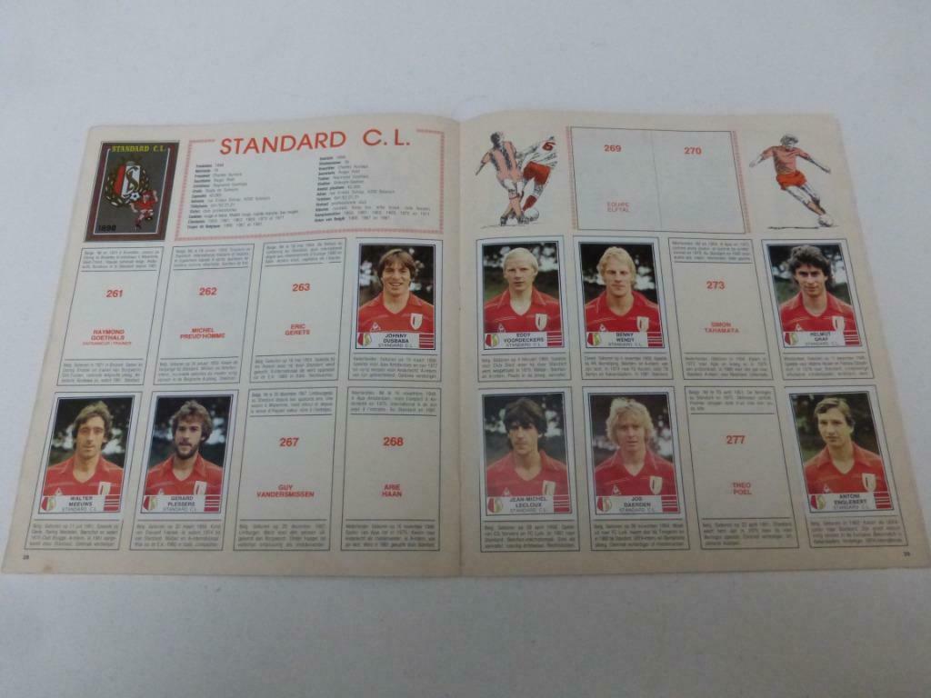 PANINI FOOTBALL 82  album, Ophalen of Verzenden, Gebruikt