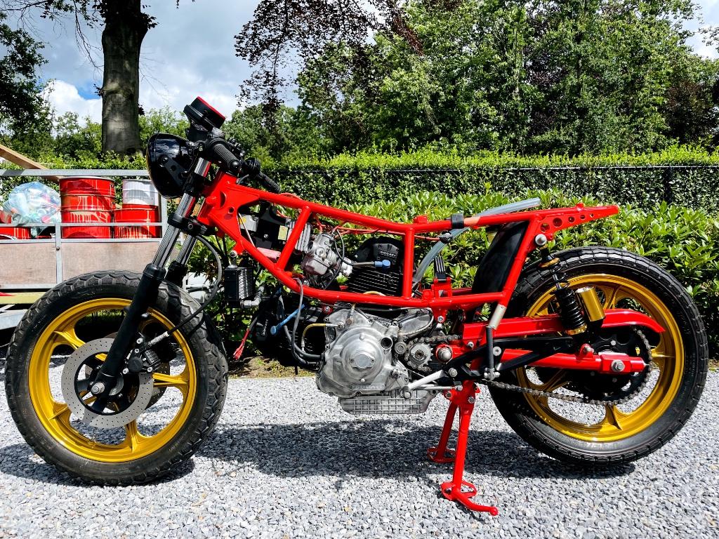 Caferacer Cagiva / Ducati project te koop, Motoren, 2 cilinders, Particulier, Meer dan 35 kW, 350 cc