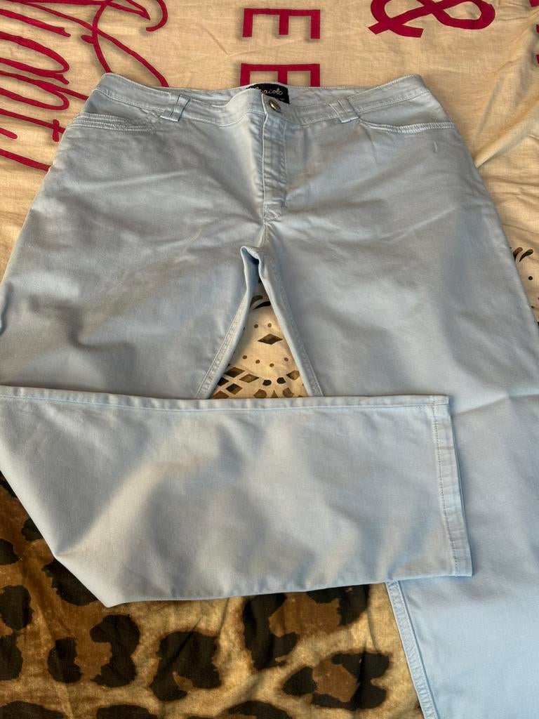 Pantalon bleu de Maiolo (40)., Vêtements | Femmes, Taille 38/40 (M), Comme neuf, Enlèvement, Bleu