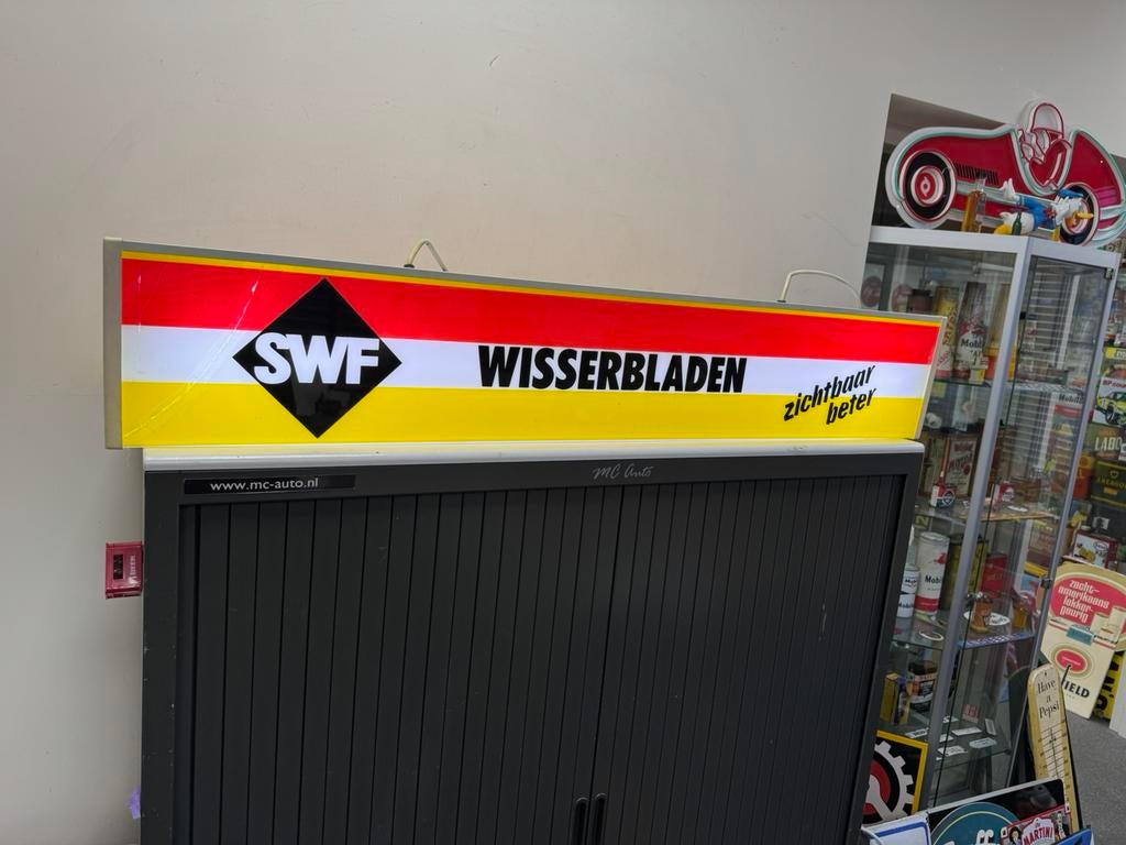 SWF oude reclame lichtbak, Ophalen, Gebruikt, Lichtbak of (neon) lamp