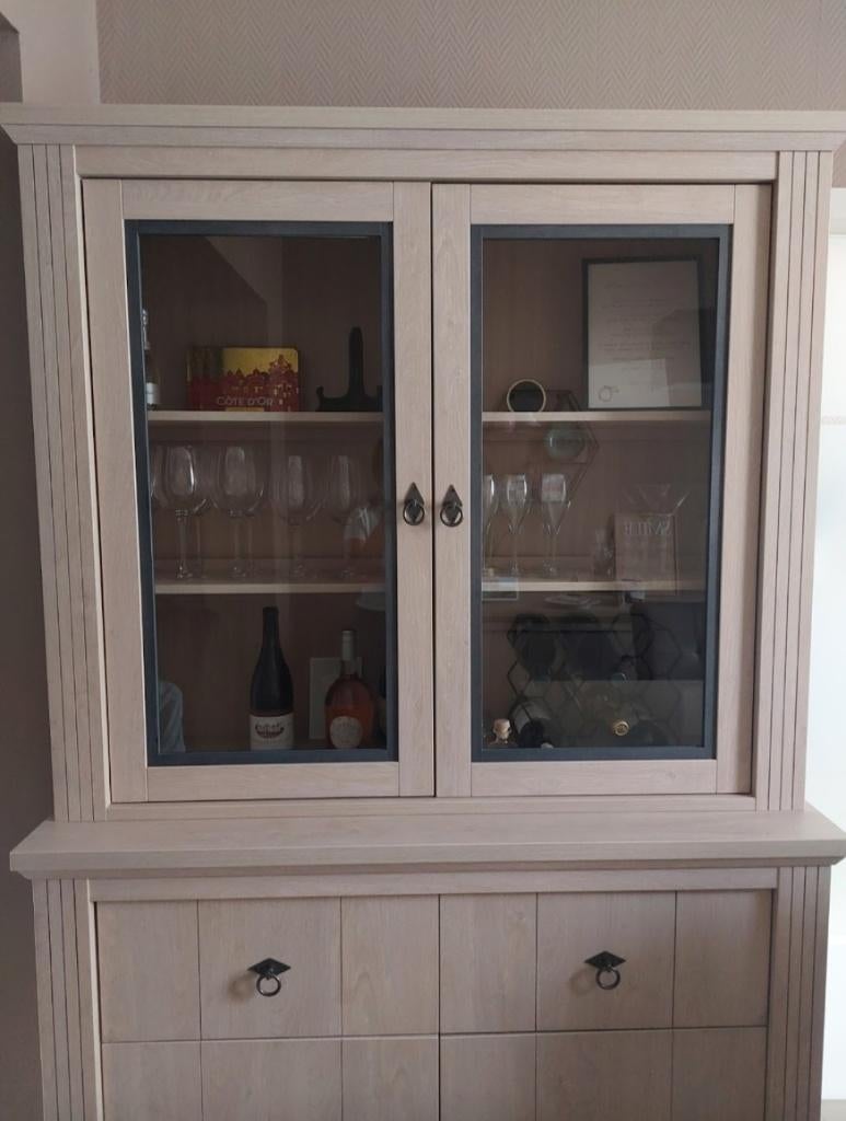 Vitrinekast, Ophalen, 200 cm of meer, 50 tot 75 cm, Met deur(en)