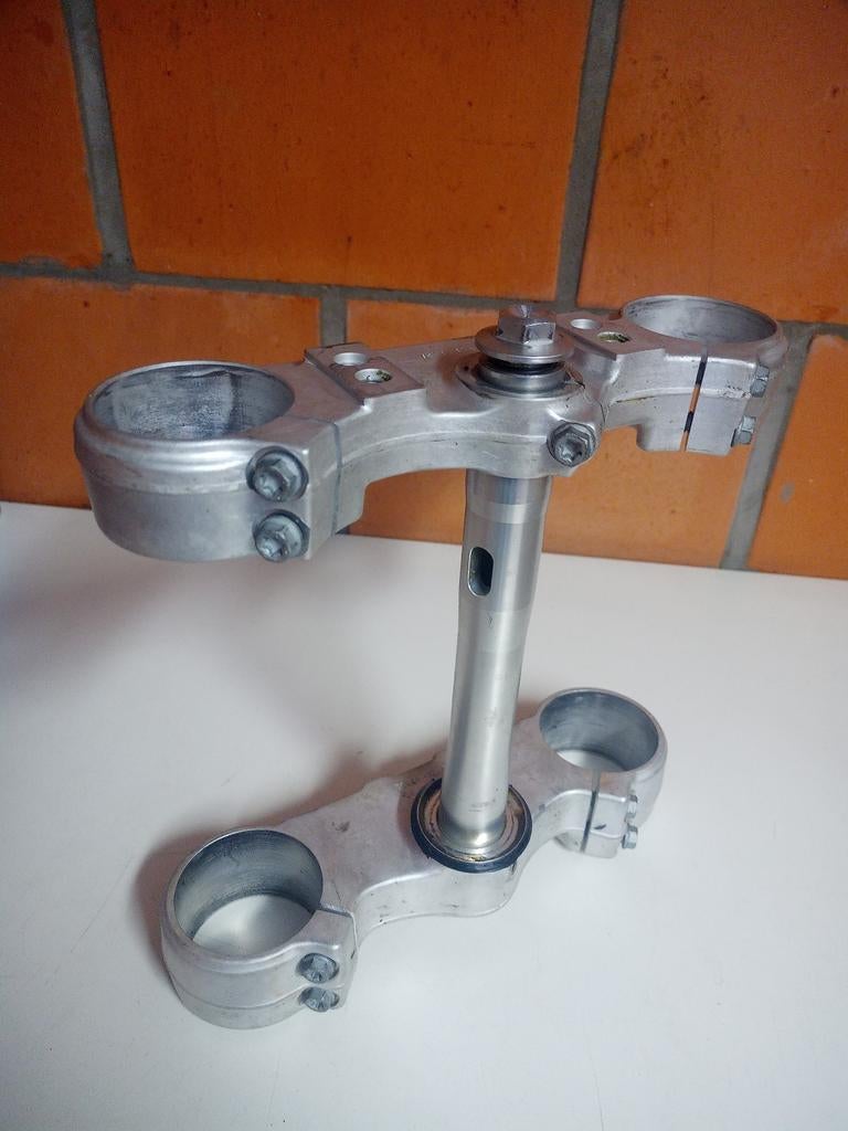 Originele KTM EXC TPI 2020 kroonplaat., Motoren, Ophalen, Gebruikt