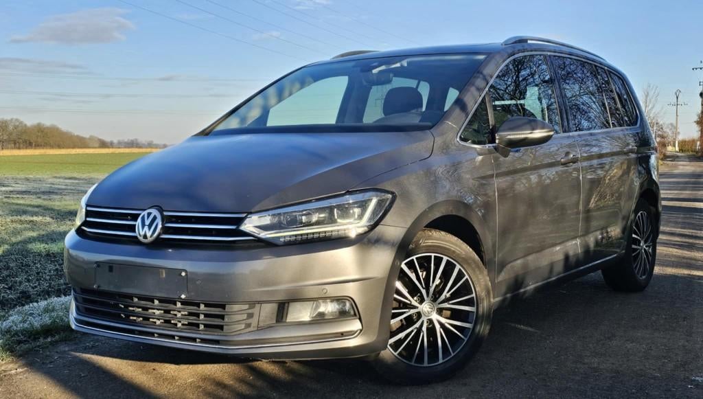 VW TOURAN, Autos, Argent ou Gris, Achat, 140 g/km, Alcantara