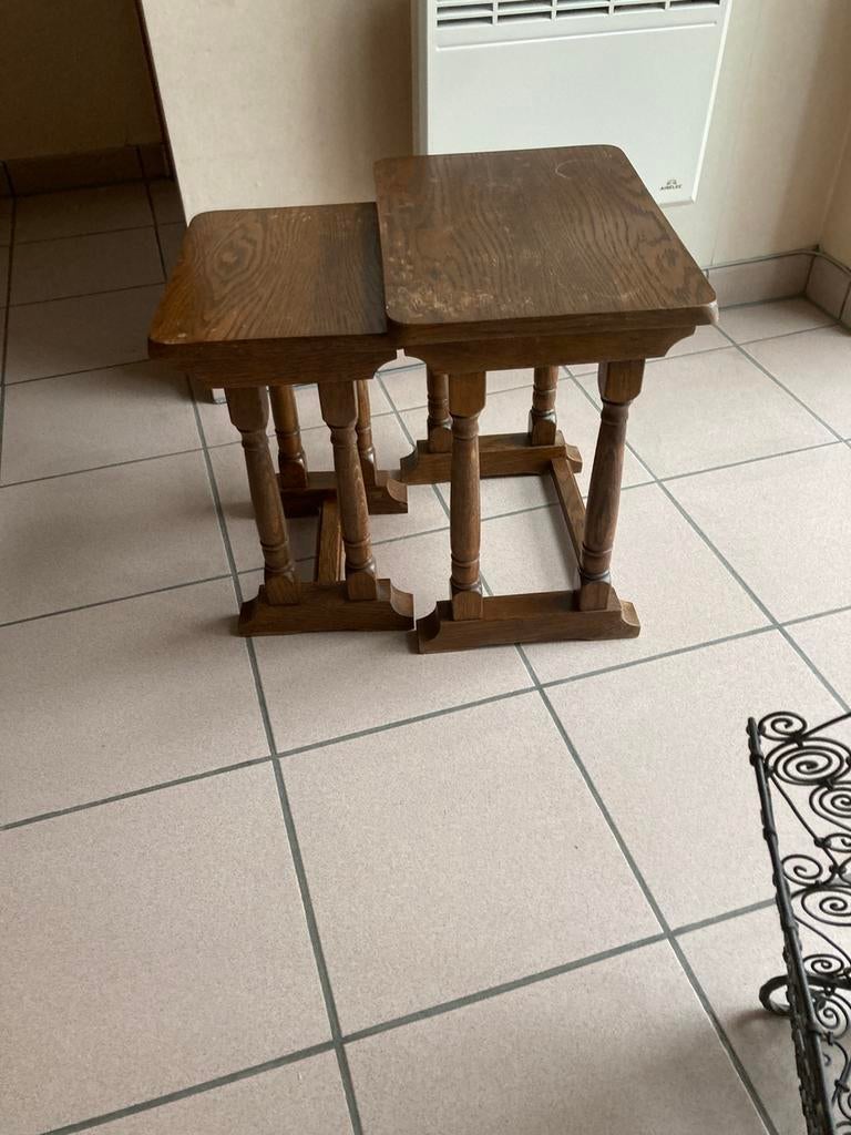 2 bijzettafeltje, Ophalen