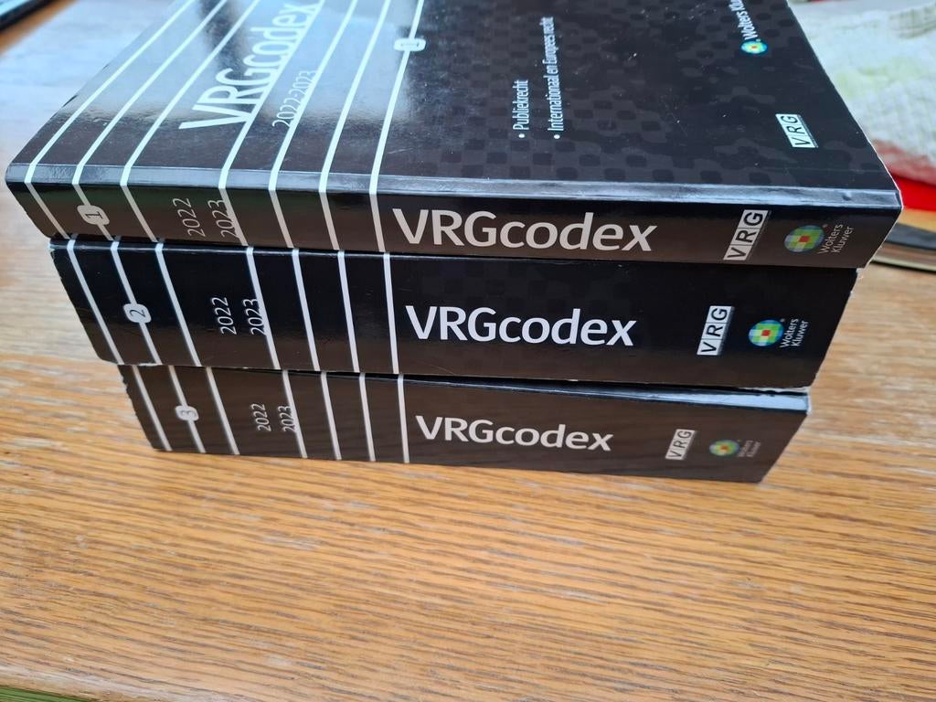 VRG Codex 2022-2023 (3 boeken), Boeken, Gelezen, Overige wetenschappen, Ophalen of Verzenden, Wolters Kluwer