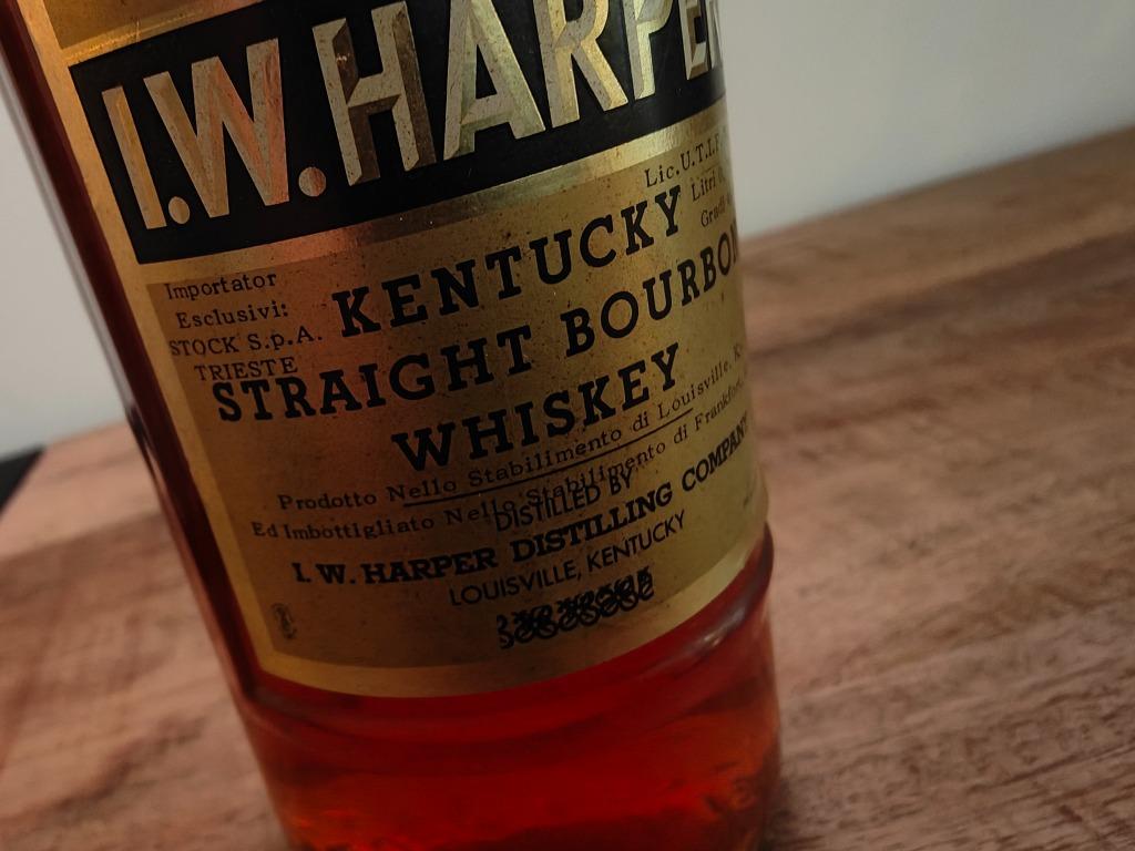 I.W. Harper Gold Medal Kentucky Straight Bourbon Bottled1971, Verzamelen, Wijnen, Nieuw, Overige typen, Overige gebieden, Vol