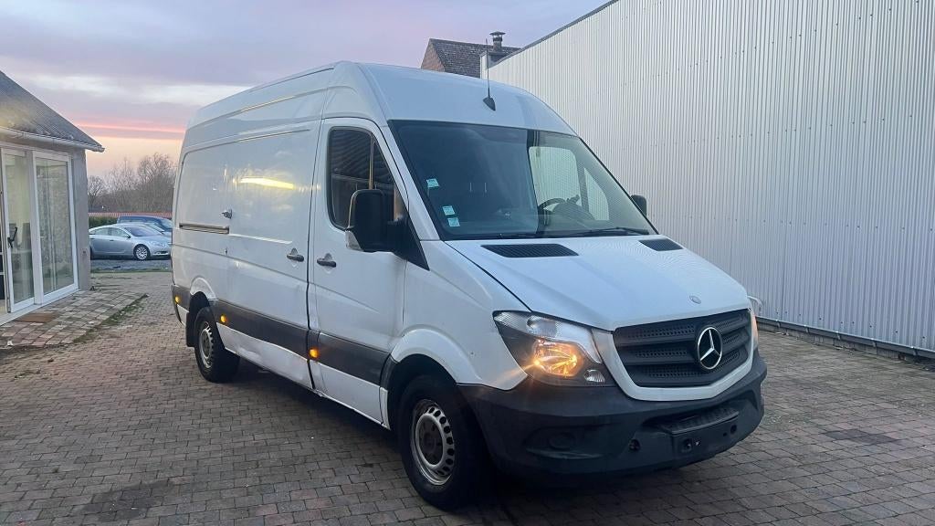 MERCDES SPRINTER  316 CDI .2014. 425000 KM . EURO 5 B. ROULE, Auto's, Mercedes-Benz, Voorwielaandrijving, Euro 5, Zwart, 4 cilinders