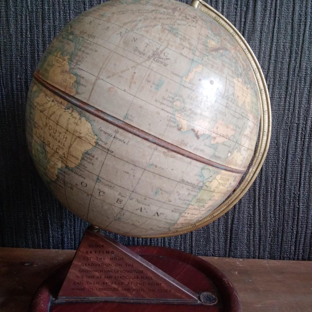 Vintage wereldbol Chad Valley. Jaren ’50, Antiek en Kunst, Curiosa en Brocante, Verzenden