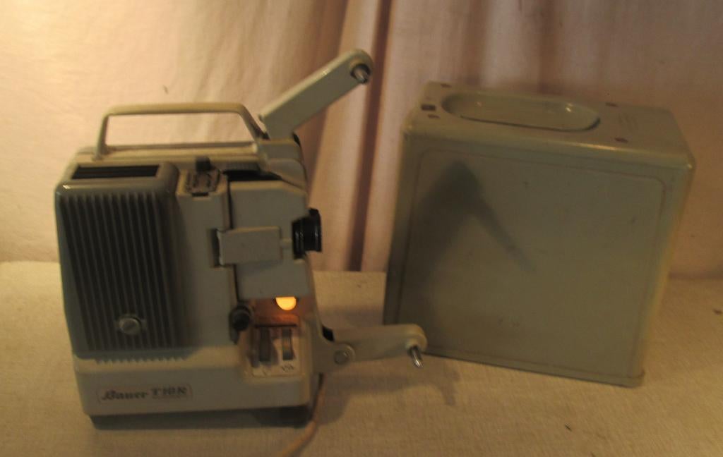 Projecteur de film 8 mm Prima retro - Bauer T10R, Enlèvement ou Envoi, Projecteur
