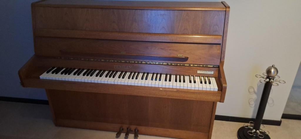 Bentley piano, Enlèvement, Utilisé, Brun, Piano