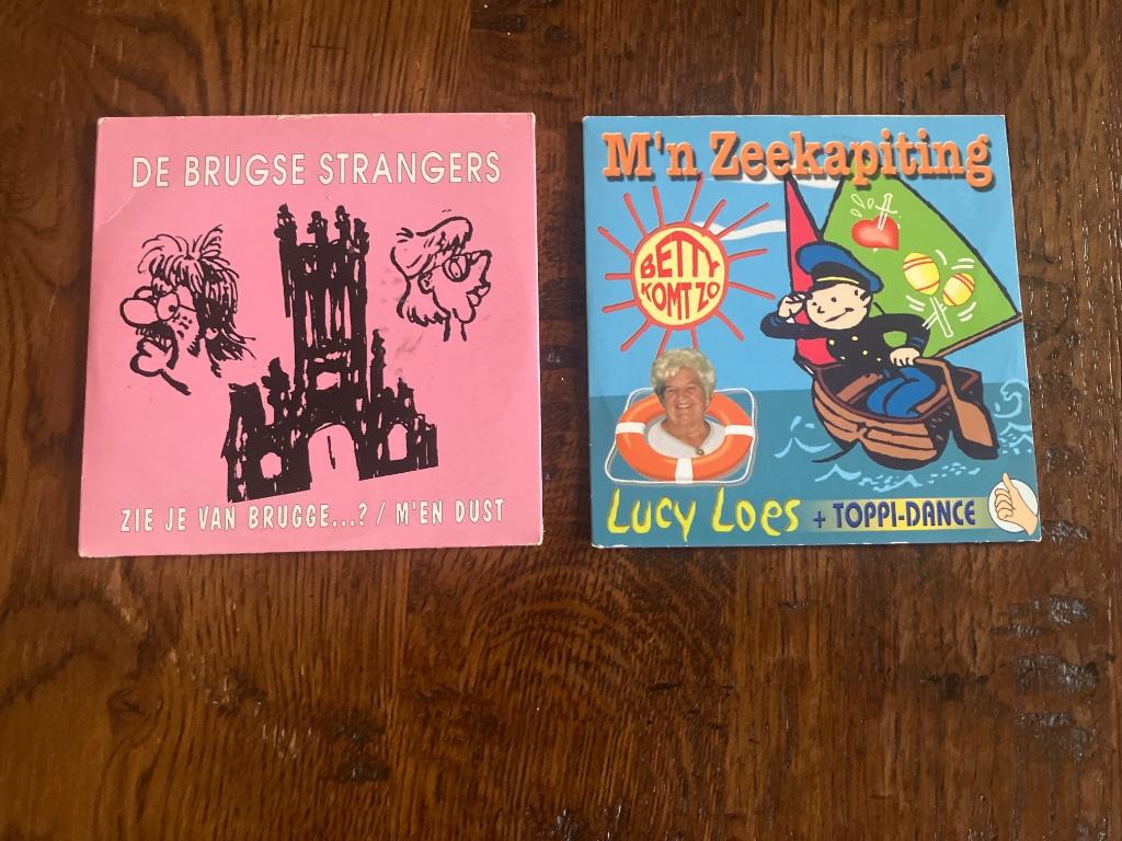 De brugse strangers & lucy loes ( cd card singel ), Ophalen of Verzenden, Zo goed als nieuw, Levenslied of Smartlap