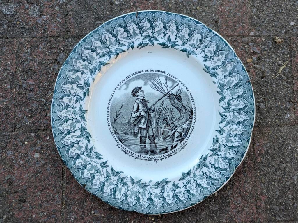3 antieke borden (reeks La Chasse) longwy, Enlèvement
