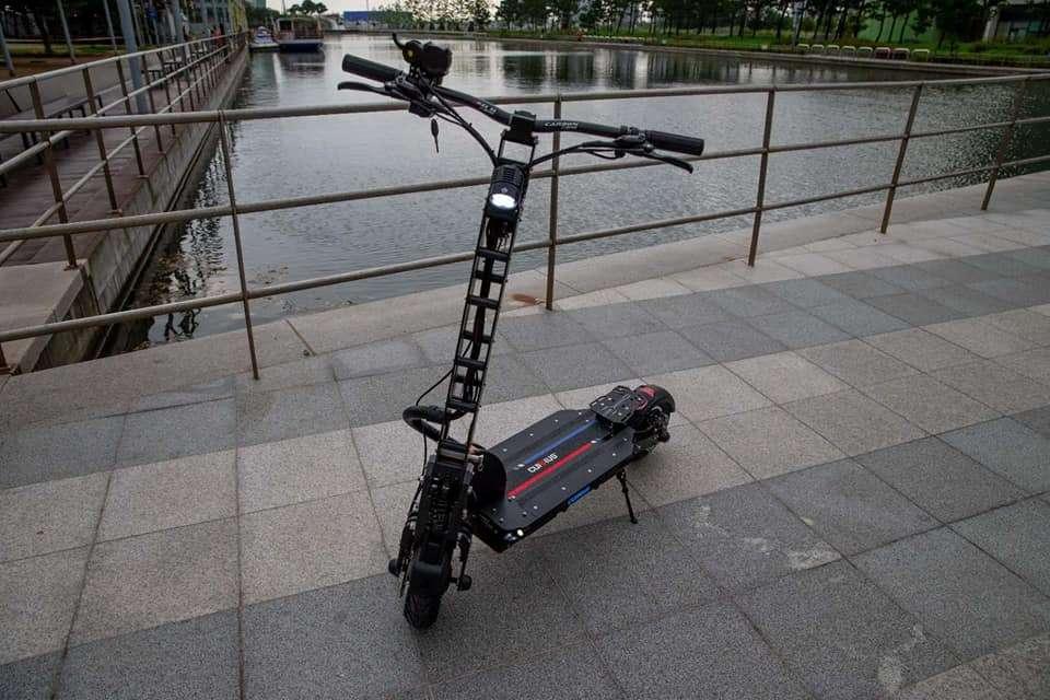 Trotinette électrique Currus NF10, Ophalen, Gebruikt, Currus