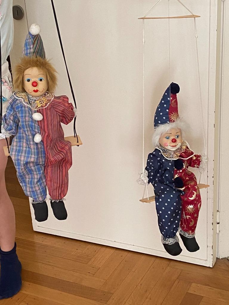 Lot de 2 clowns sur balançoires / Décoration, Enlèvement, Utilisé