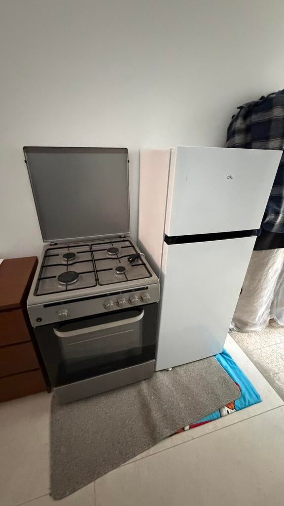 Frigo et cuisinière en tres très bon état, Maison & Meubles, Enlèvement, Comme neuf