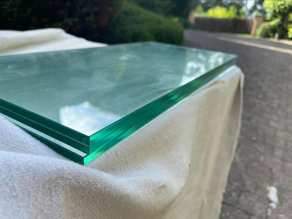 3 plaques en verres 56,5x27x0,8 cm, Bricolage & Construction, Plaques & Panneaux, Comme neuf, Autres matériaux