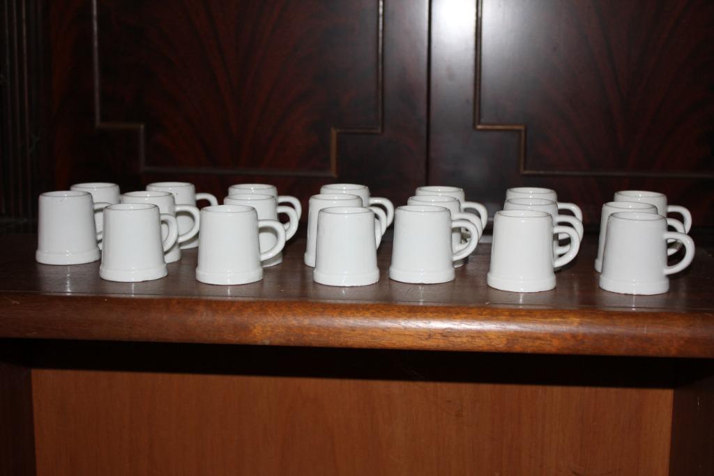 witte potjes voor hapjes, Enlèvement, Utilisé, Porcelaine