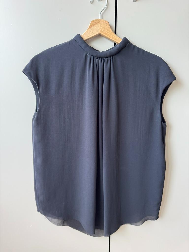 Zwart soepelvallend hemdje COS maat 36, COS, Zwart, Ophalen of Verzenden, Zo goed als nieuw