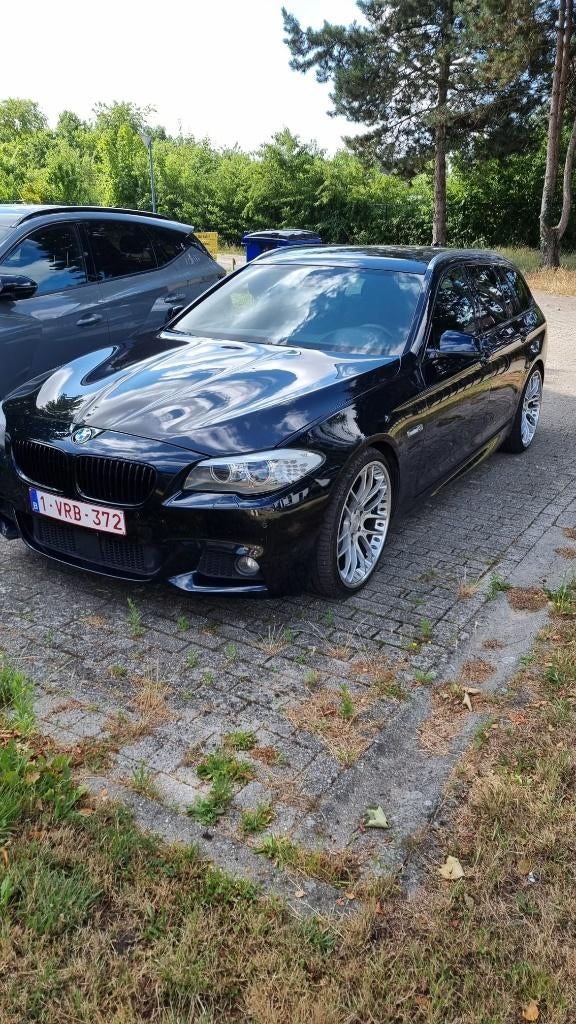 BMW 5 serie F11 520d 2013 M pack, Autos, Cuir, Euro 6, Noir, Automatique