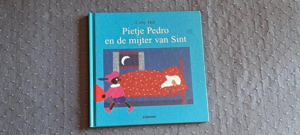 Pietje pedro en de mijter van sint, Ophalen of Verzenden