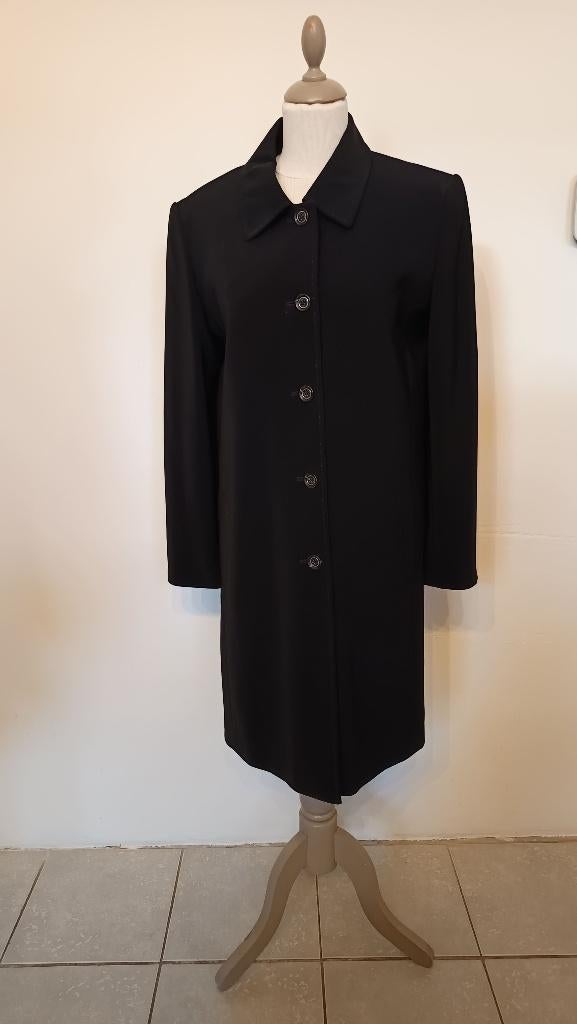 Chique lange zwarte damesjas, maat M.🫠, Kleding | Dames, Maat 38/40 (M), Your Sixth Sense, Zwart, Ophalen of Verzenden