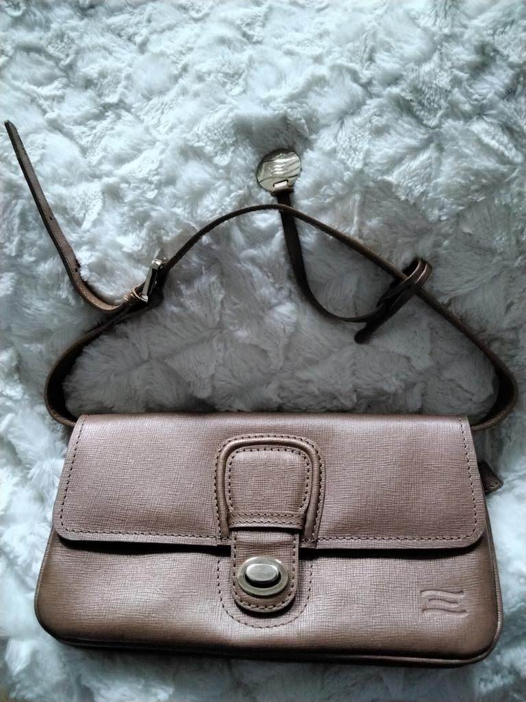 Handtas met korte schouderband met 2 binnenzakken, Handtassen en Accessoires, Ophalen of Verzenden, Nieuw, Beige, Schoudertasje