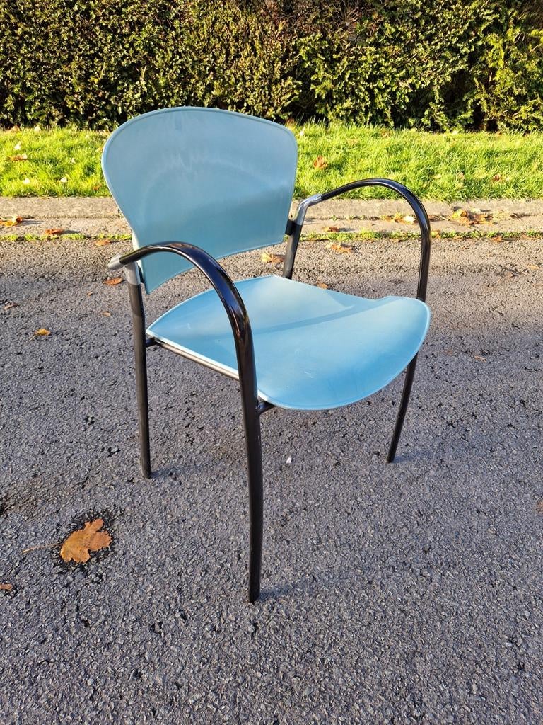 Vintage vergader stoel stapelbaar, Huis en Inrichting, Stoelen, Ophalen, Gebruikt, Zwart, Kunststof