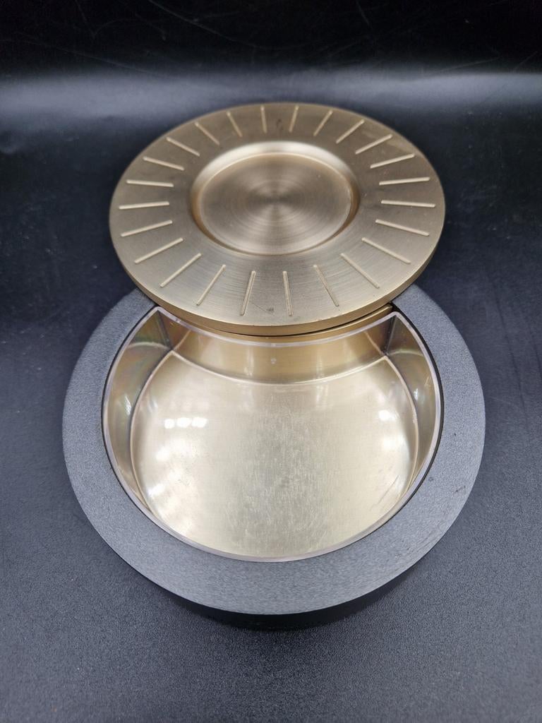 Rémy Martin XO Caprice Ritual Food Pairing Glass Holder , Verzenden