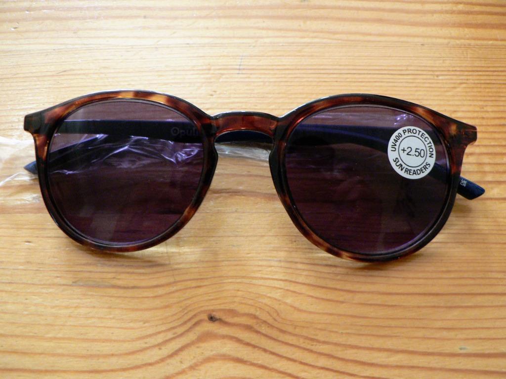 2 lunettes de soleil de lecture Opulize, filtre UV400, +2,50, Enlèvement ou Envoi, Neuf, Lunettes de soleil avec correction, Autres marques