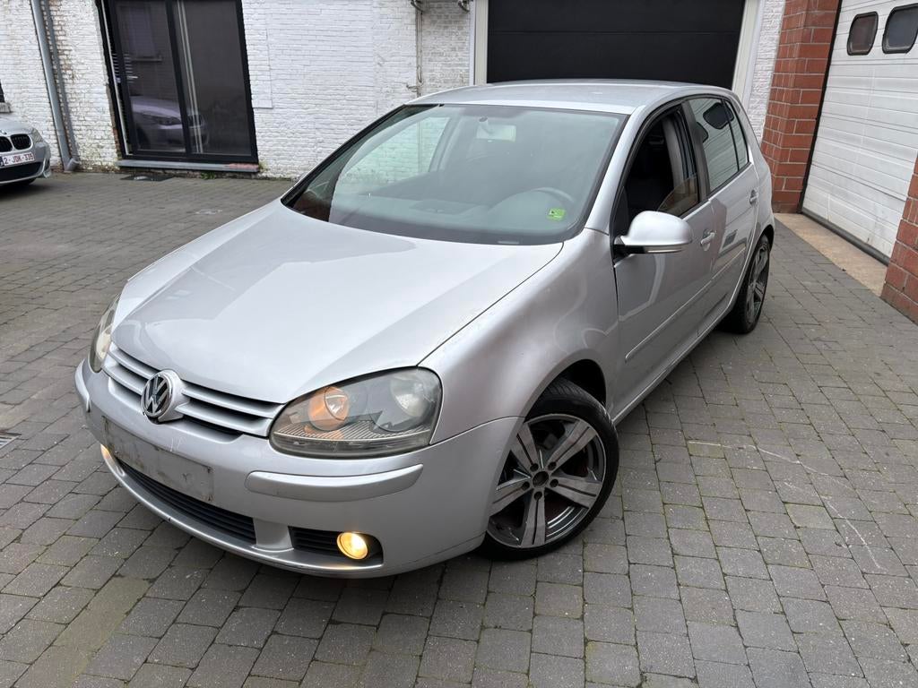 Golf5 1.6benzine 2004, Autos, Achat, Particulier, Euro 4, Essence