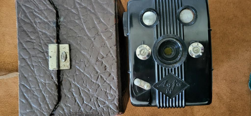 Agfa Trolix Box 14 6x9 camera in hoes, Ophalen of Verzenden, Voor 1940, Fototoestel