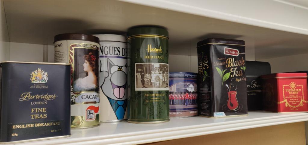 Jolis boîtes métalliques, Enlèvement, Utilisé, Biscuits