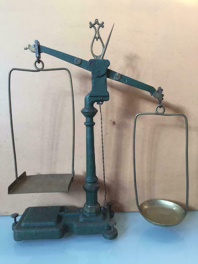 Balance en fonte, 1ère moitié 20, description, Envoi
