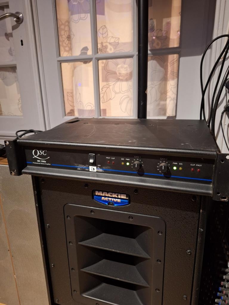 QSC, JB SYSTEMS, DAP AUDIOVERsterkers, Ophalen