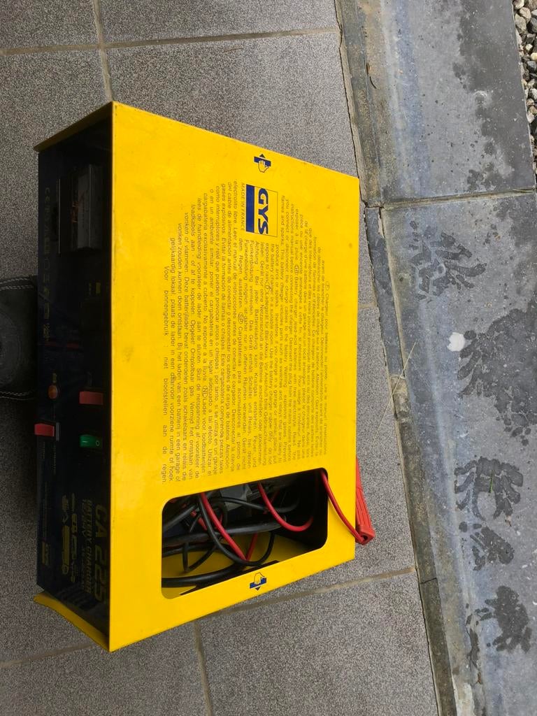 Chargeur batteries, Autos : Pièces & Accessoires, Enlèvement, Utilisé