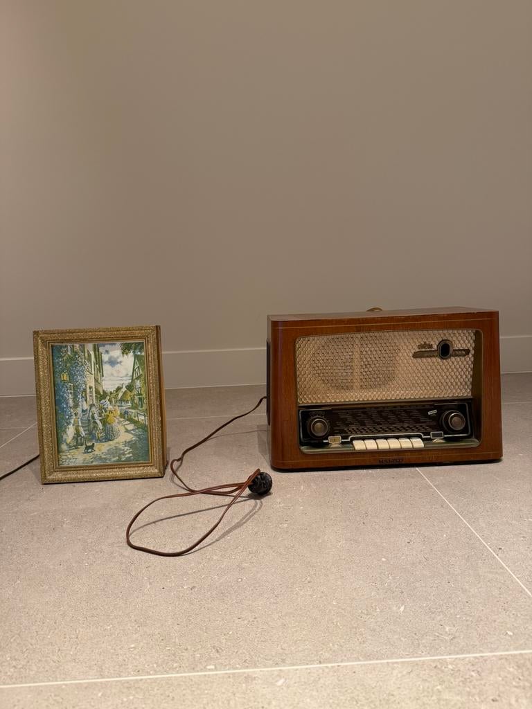 Vintage Tonfunk radio met box, Ophalen, Gebruikt, Radio