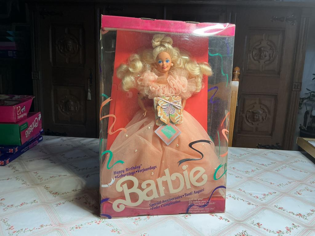 BARBIE Happy Birthday # 3679 de 1991, Enlèvement ou Envoi, Neuf