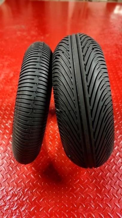 Regenbanden Dunlop, Motoren, Ophalen