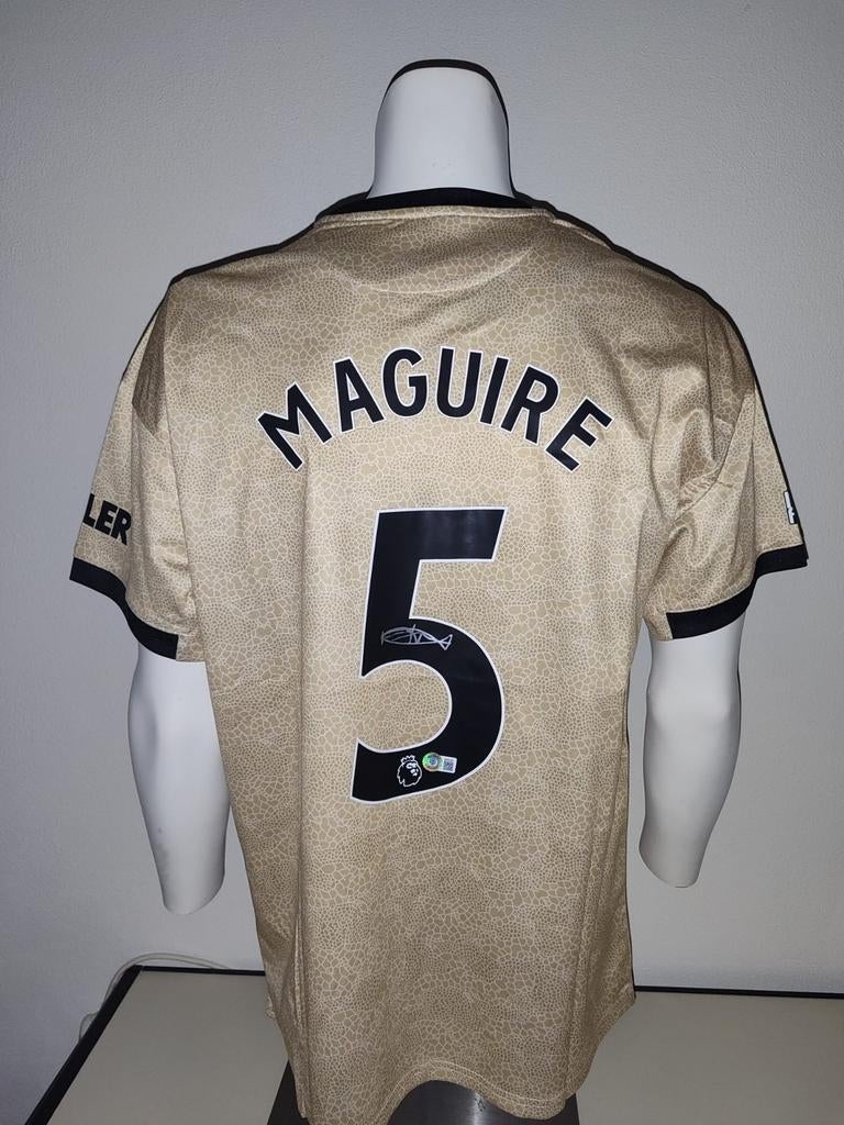 Harry Maguière a signé le maillot de Manchester United Becke, Enlèvement ou Envoi, Neuf, Maillot