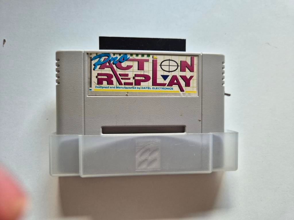 Action replay super nintendo, Games en Spelcomputers, Ophalen of Verzenden, Gebruikt