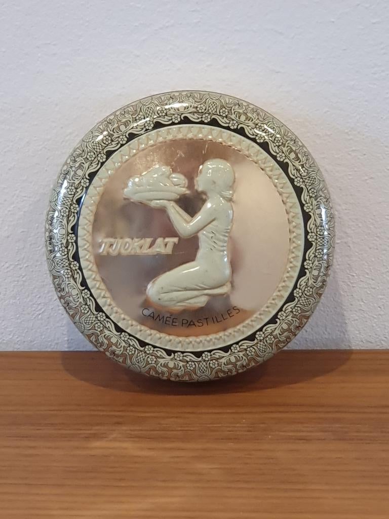 Tjoklat blik, Verzamelen, Ophalen of Verzenden
