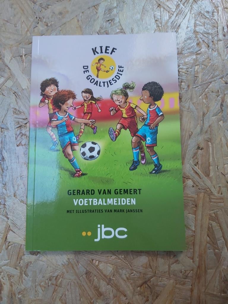 Voetbalmeiden, Gerard Van Gemert vanaf 7 jaar, Boeken, Ophalen, Zo goed als nieuw