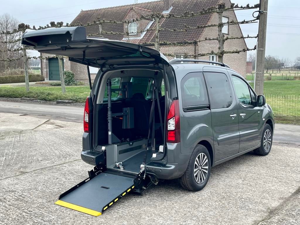 ♿️Peugeot Partner 1.6HDI Rolstoelwagen Mindervalide TPMR, Autos, Peugeot, Argent ou Gris, Achat, Euro 6, Entreprise