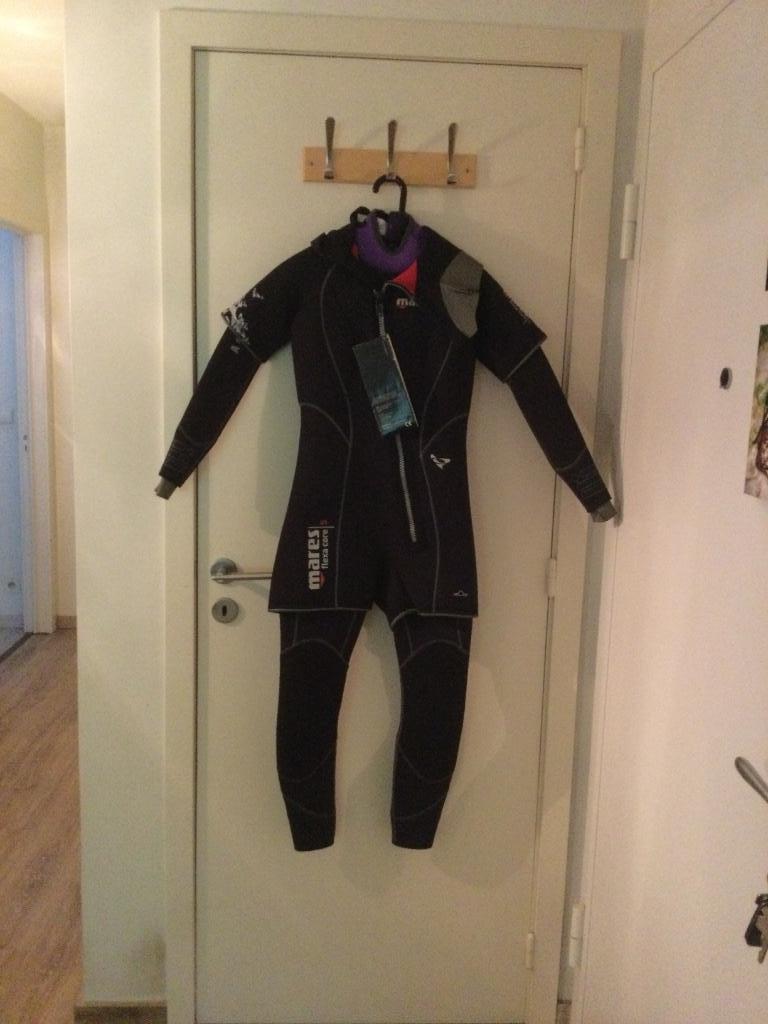 Wetsuit 2-D Kids Nieuw - Ecocheques, Ophalen of Verzenden, Nieuw, Duikpak