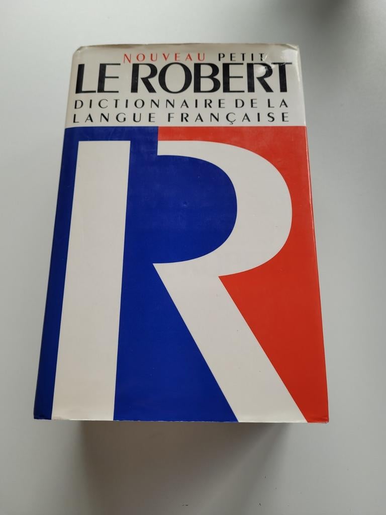 Frans woordenboek Le Nouveau Petit Robert, Diverse auteurs, Enlèvement, Utilisé, Français