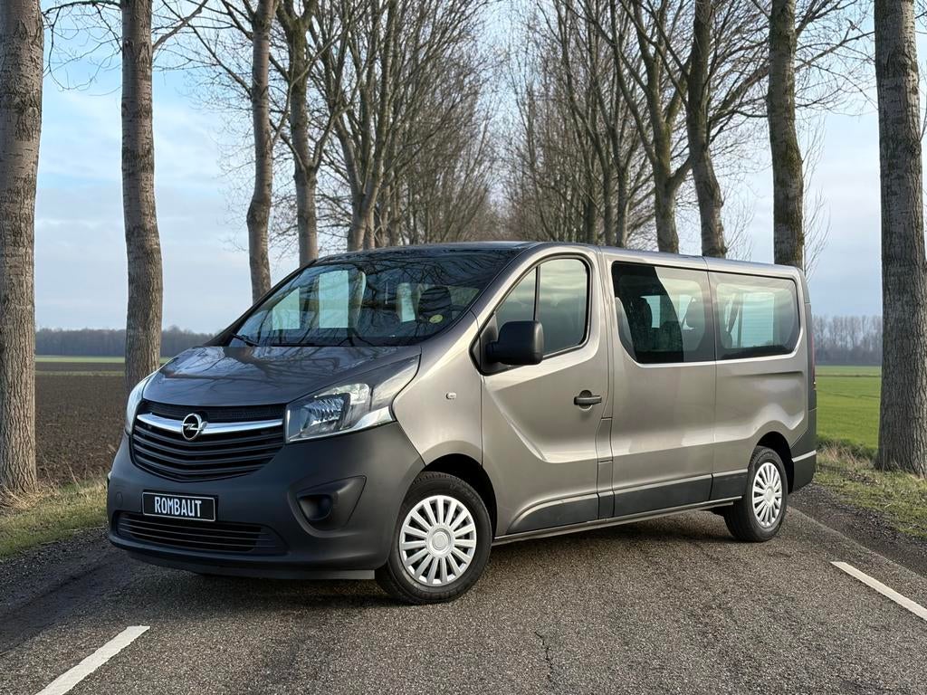 Opel Vivaro 1.6 Diesel / 9 PERSOONS / EURO6 / 168DKM / AIRCO, Auto's, Stof, Vivaro, Euro 6, Bedrijf
