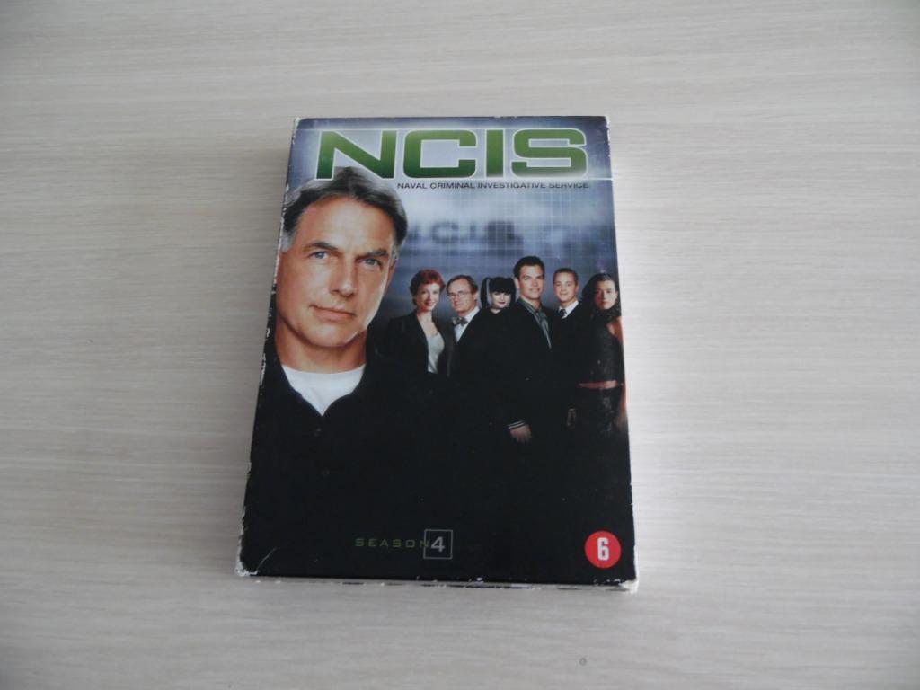 NCIS SEIZOEN 4, Cd's en Dvd's, Dvd's | Tv en Series, Boxset, Ophalen of Verzenden, Zo goed als nieuw, Vanaf 6 jaar