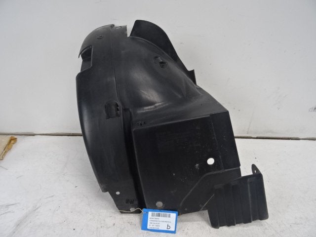 BINNENSPATSCHERM LINKS VOOR Renault Trafic New (FL), Gebruikt, Renault, Voor, Spatbord
